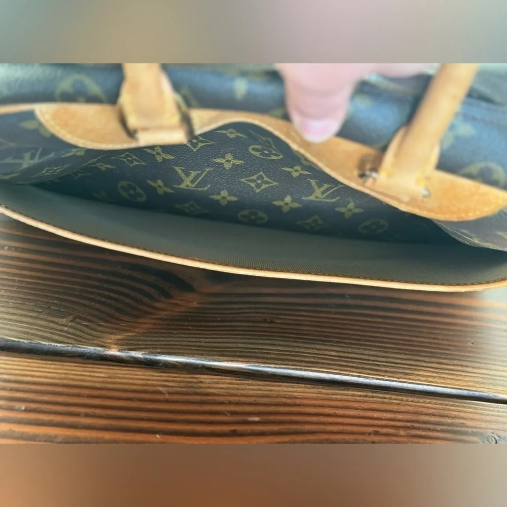 Louis Vuitton Monogram Deauville Boston Bag Large